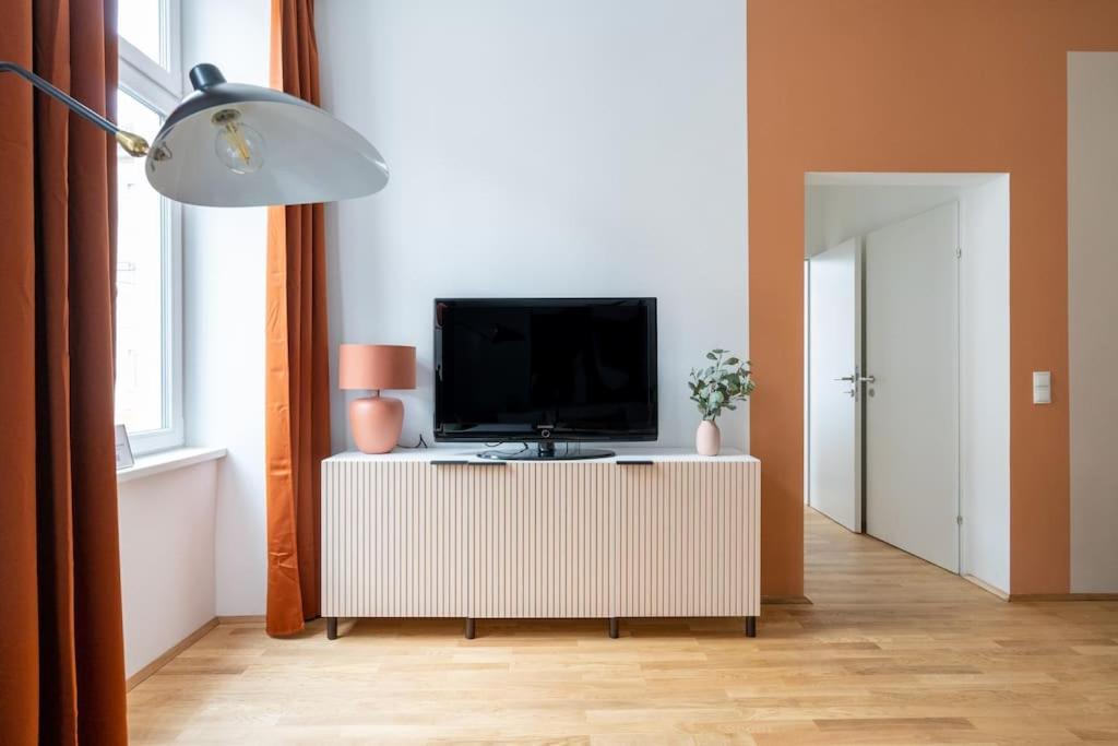 Artful 1Br Suite, City Nearby By Hm Vienna Exterior photo